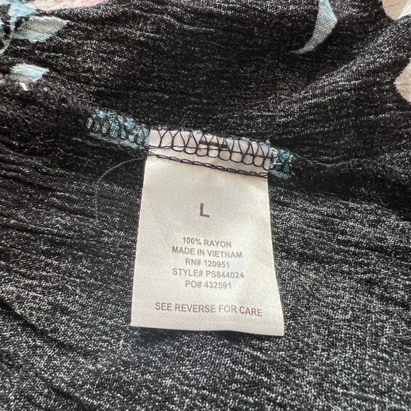 Pink Rose - Floral Tie Front Blouse - Picture 6 of 6